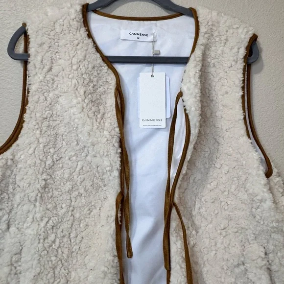 Commense Sherpa Teddy Vest – New With Tags - Picture 5 of 14